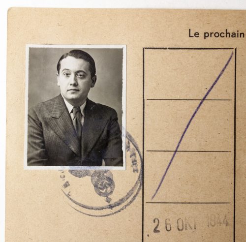 Kreiskommandatur Versailles Kontrollkarte für beurlaubte Kriegsgefangene 1944 (with passphoto)