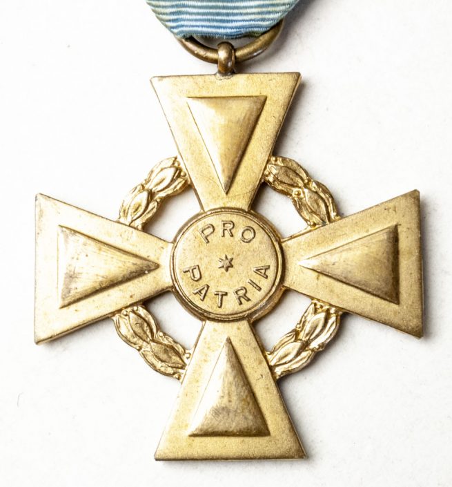 WWI Österreichische Kriegsehrenkreuz citation + cross with swords