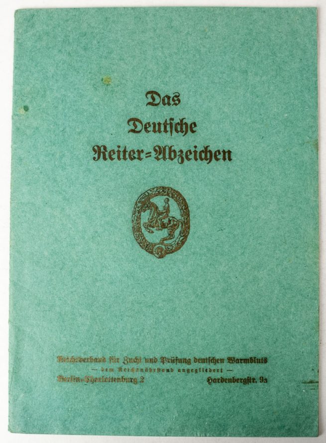 Das Deutsche Reiterabzeichen citation booklet, papers and photo's