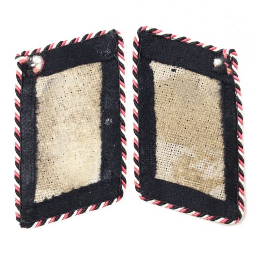 Stahlhelmbund set of collartabs with black-white-red piping for specialists in charge of press, culture and social welfare (Presse, Kultur und Sozialreferat)