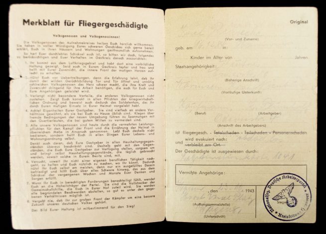 Bombenpass Ausweis für Fliegergeschädigte (1943)