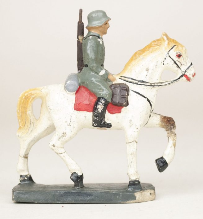 German Soldier toyfigure "horserider" (Reiter) with rifle