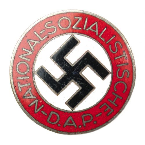 NSDAP Parteiabzeichen RZM M142 (maker Kerbach & Israel (later changed to Kerbach & Oesterhelt)