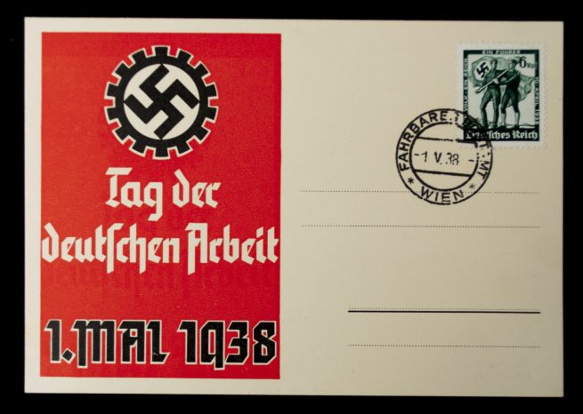 Postcard Tag der Deutschen Arbeit 1938 + badge