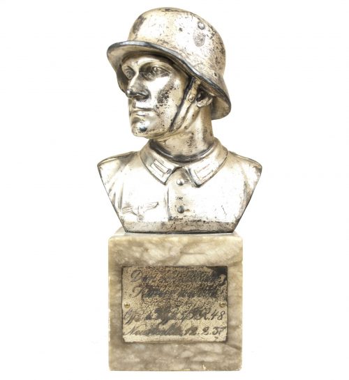 Wehrmacht (heer) Soldier bust on marble base (I.R.48) - 1937