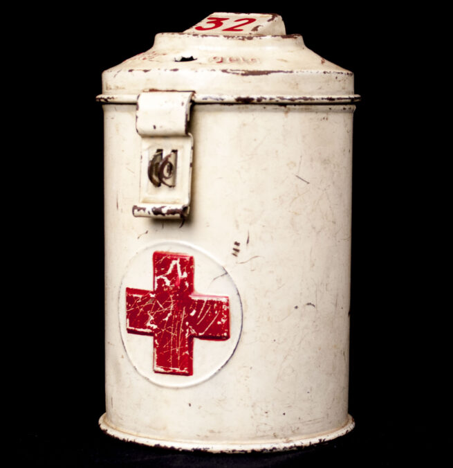 Deutsches Rotes Kreuz (DRK) Sammelbüchse / Collecting tin