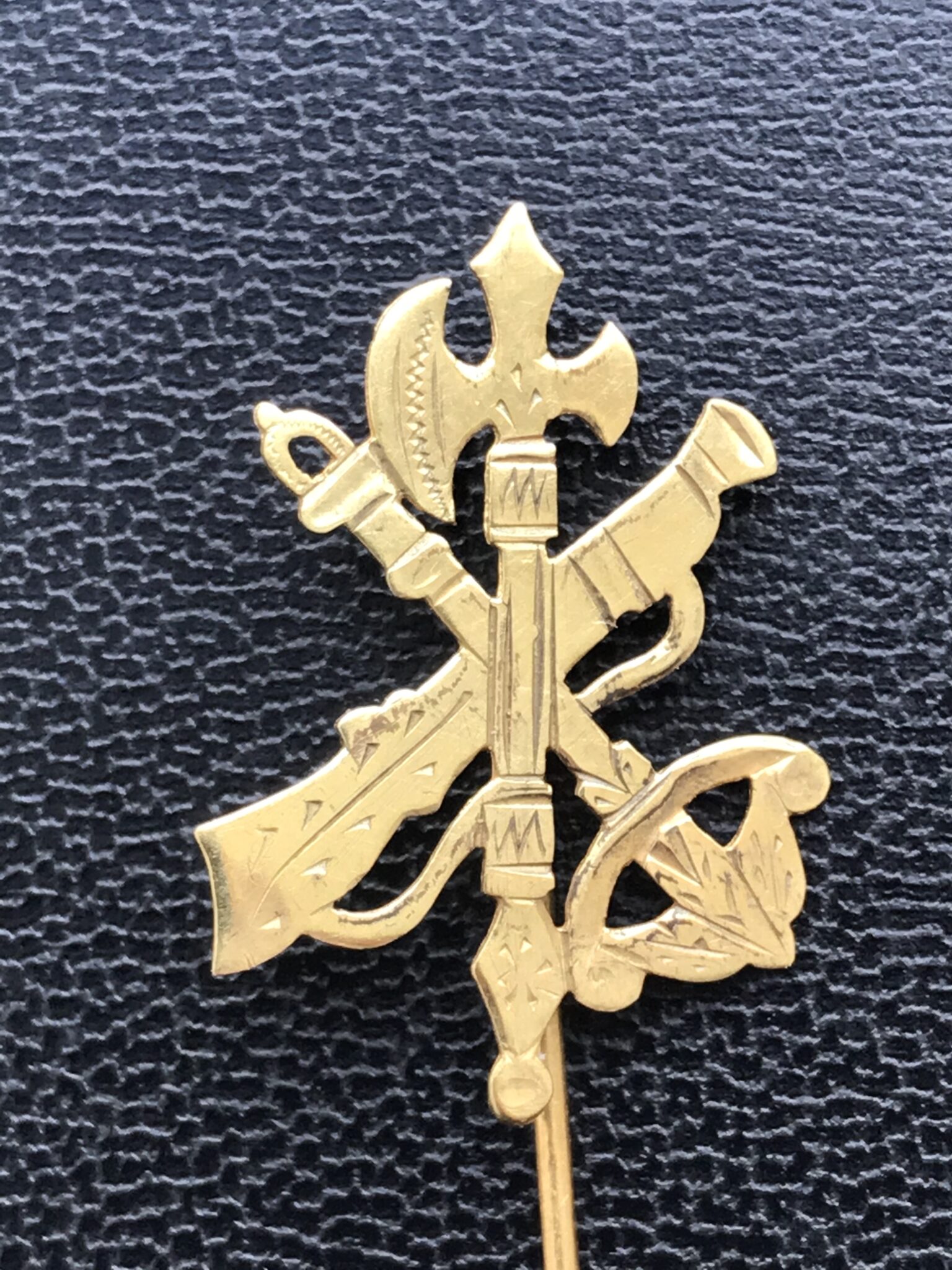 Gold pin of Italian General Annibale Bergonzoli "barba elettrica"! (RARE!) - Image 15