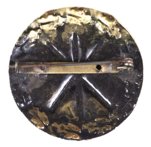 WWII German runic brooch Hagal rune