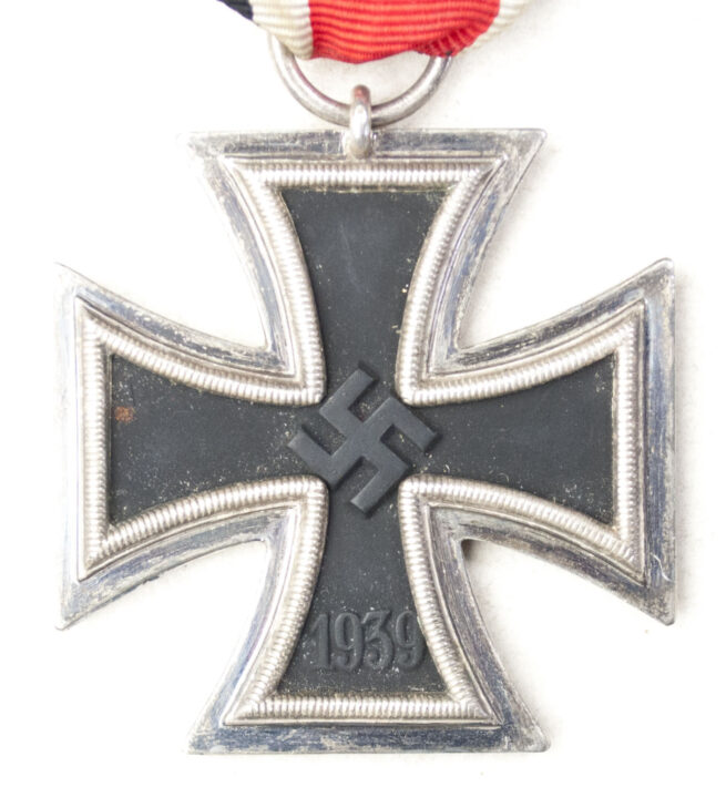 Iron Cross second Class (EK2) Eisernes Kreuz Zweite Klasse 24 (Arbeitsgemeinschaft der Hanauer Plakettenhersteller)