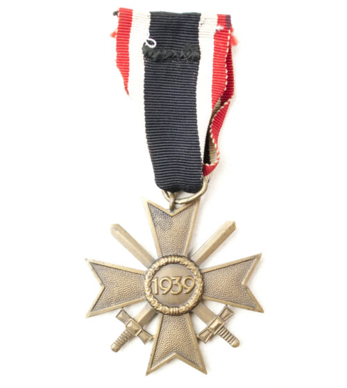 Kriegsverdienstkreuz mit Schwerter (KVK) War Merit Cross with Swords