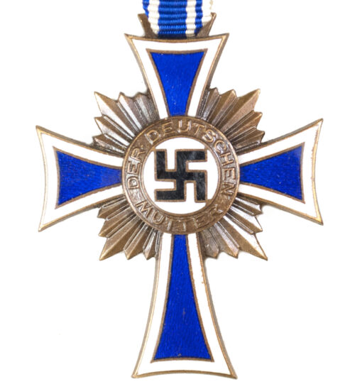 Mutterkreuz Motherscross in bronze