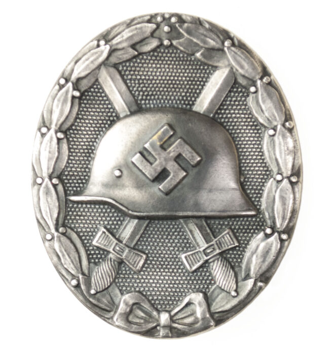 Verwundetenabzeichen in Silber (buntmetal) Woundbadge silver