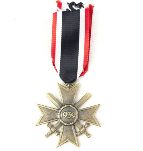 Kriegsverdienstkreuz mit Schwerter (KVK) War Merit Cross with Swords