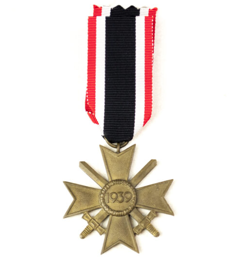 Kriegsverdienstkreuz mit Schwerter (KVK) War Merit Cross with Swords