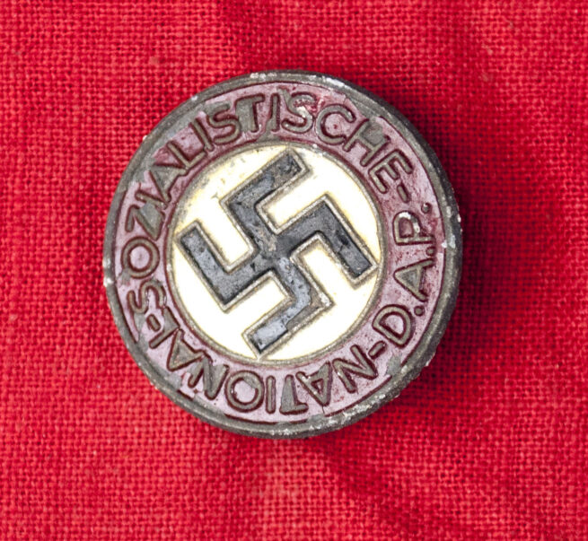 NSDAP amband + memberbadge