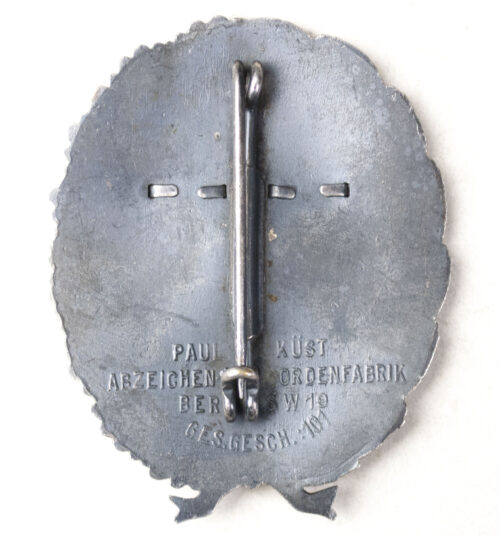 Schlageter Shield second Form with Spartacus 191923 clip