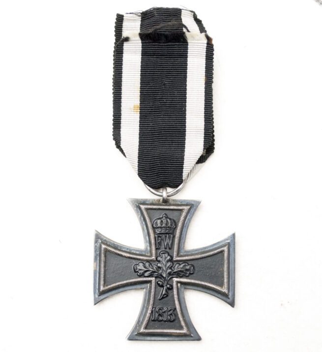 WWI Eisernes Kreuz Zweite Klasse Iron Cross second class (Ek2) – maker marked "SW"