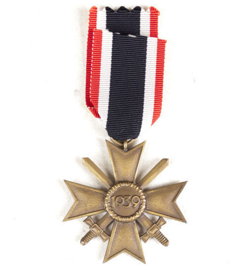 Kriegsverdienstkreuz mit Schwerter (KVK) War Merit Cross with Swords