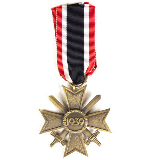 Kriegsverdienstkreuz mit Schwerter (KVK) War Merit Cross with Swords