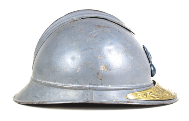 M15 Adrian Helmet with Soldt de la Guerre 1914 - 1918 helmet plate