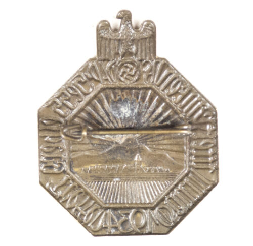 NSDAP Hesselberg Treffen Gau Mittelfranken 1934 badge