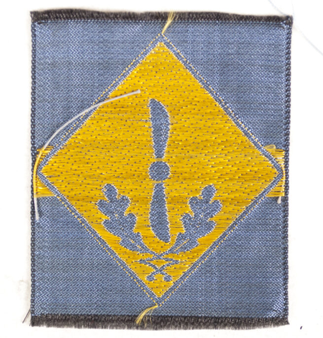 (Norway) unknown flying emblem