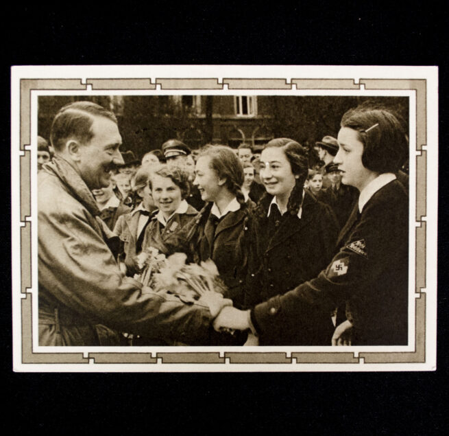 (Postcard) Adolf Hitler with BDM girls (Saar stamp)