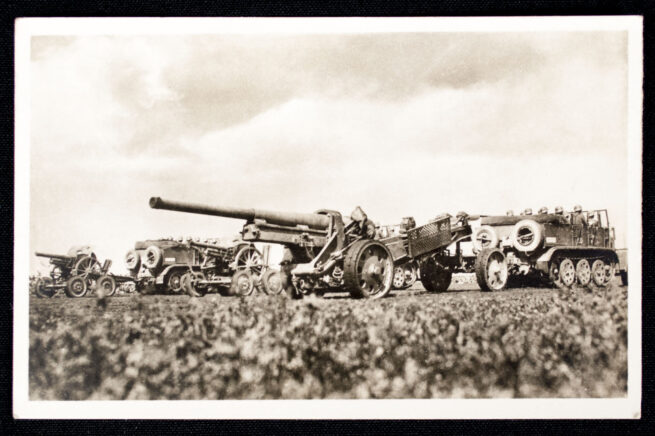 (Postcard) Unsere Wehrmacht Schwere Motorisierte Artillerie auf dem marsch