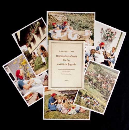 (Postcards) Reicharbeidsdienst für die Weibliche Jugend (RADw) - Sechs Originalfarbenpostkarten aus dem Leben der Arbeitsmaiden