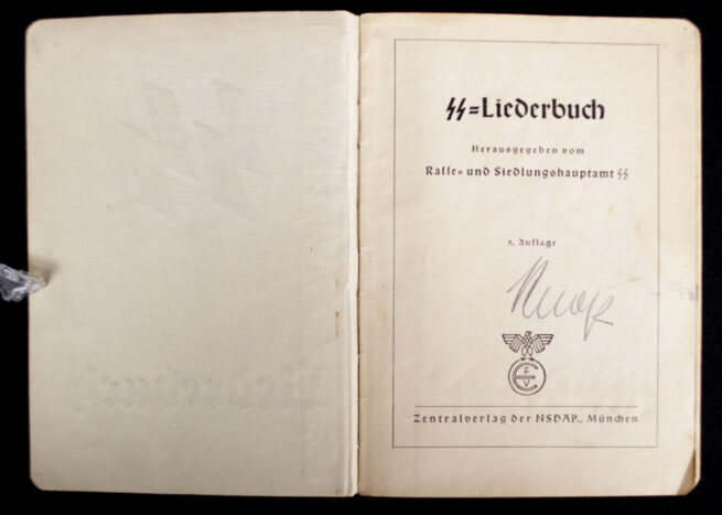 SS Liederbuch (5. Auflage) in collectors slipcase