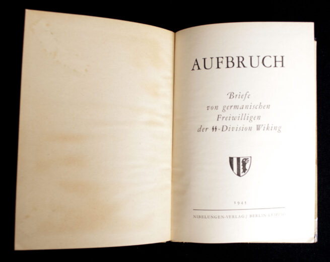 (Book) Aufbruch - Briefe von Germanischen Freiwilligen der SS-Division Wiking