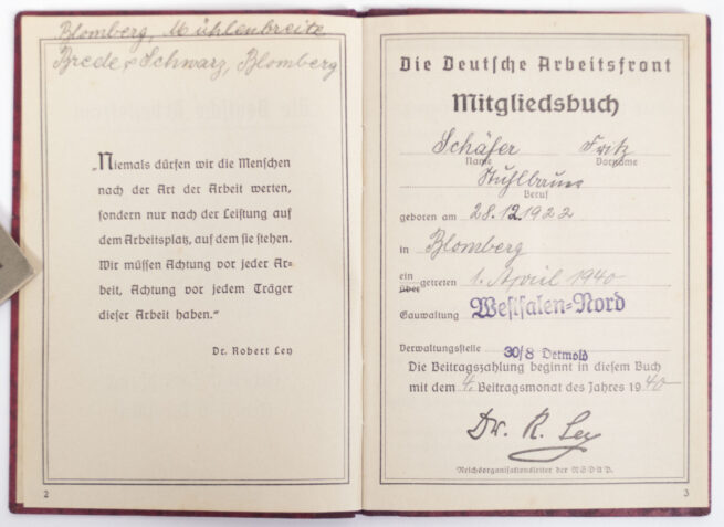 (DAF) Die Deutsche Arbeitsfront Mitgliedsbuch (1940)