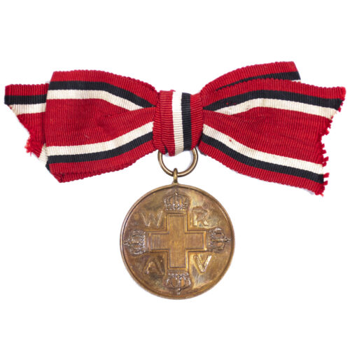 (Prussia) Female Einzelspange Rote Kreuz Medaille 1898 on bow