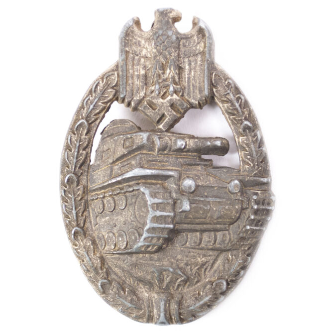 Panzerkampfabzeichen (PKA) Panzer Assault Badge (PAB) maker Deumer