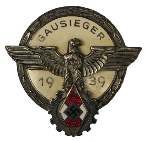 Hitlerjugend (HJ) Gausieger 1939 (Maker G. Brehmer Markneukirchen)