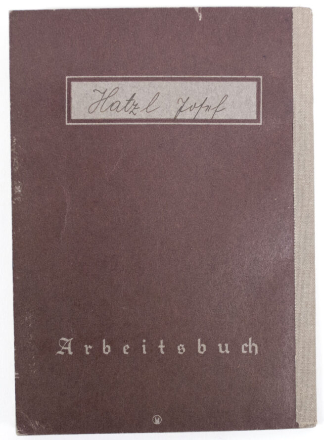 Arbeitsbuch second type Arbeitsamt Wien - with Wehrmacht (heer) Standort Wien Eintragug!