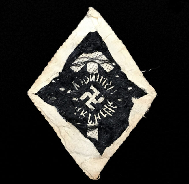 Hitlerjugend (HJ) Leistungsabzeichen in schwarz HJ Proficiency badge in black - cloth variation