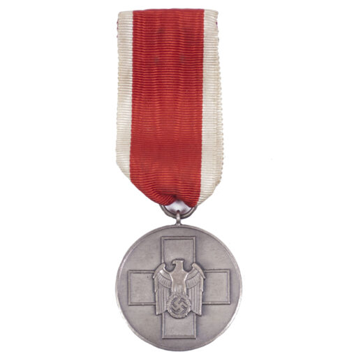 WWII Volkspflege (Social Welfare) medal with needle