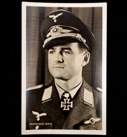 (Postcard) Ritterkreuz mit Eichenlaub Träger Oberleutnant Späte