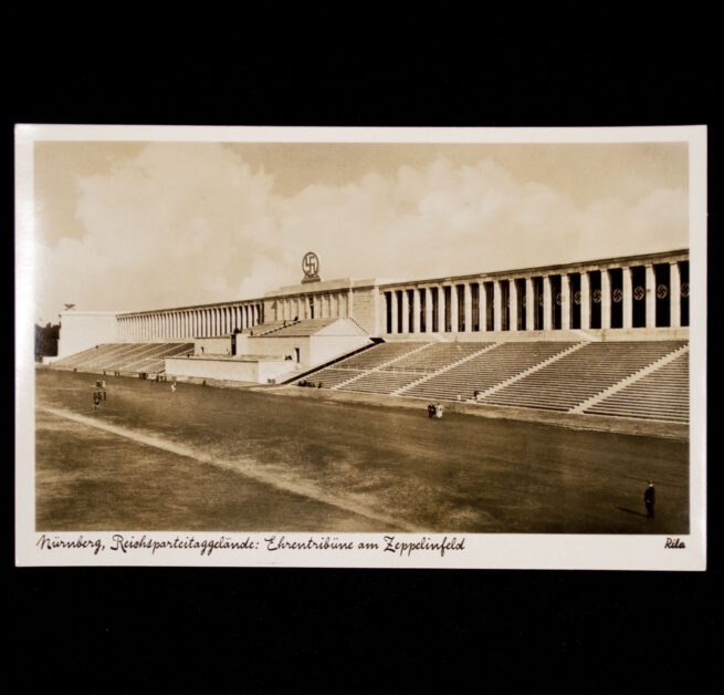 (Postcard) vNürnberg, Reichsparteitaggelände Ehrentribune am Zeppelinfeld