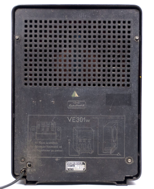 German WWII RadioVolksempfanger - VE 301W (1933).