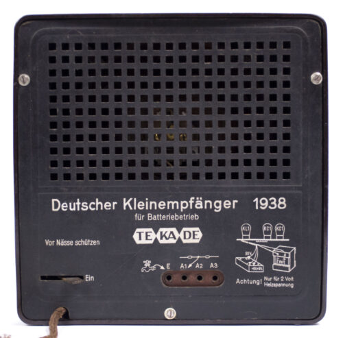 German WWII RadioVolksempfanger - Deutscher Kleinempfänger 1938