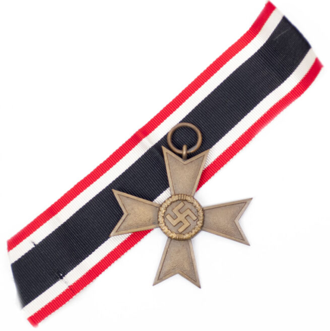 Kriegverdienstkreuz ohne Schwerter (KVK) War Merit cross without swords