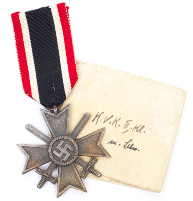 Kriegverdienstkreuz mit Schwerter War Merit cross with swords