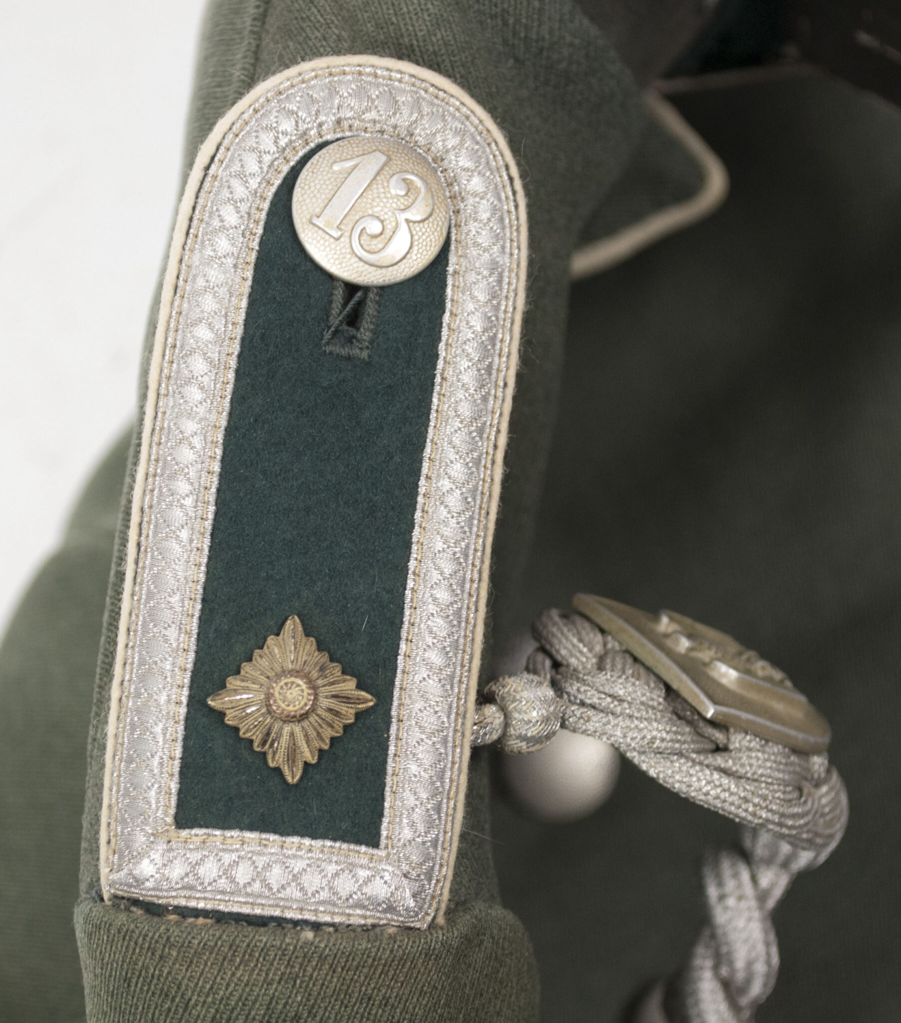 Wehrmacht (Heer) Waffenrock parade tunic Infanterie Regiment 13 with Krimshield and Schützenschnur