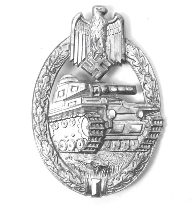 Panzerkampfabzeichen (PKA) Panzer Assault Badge (PAB) by Hermann Aurich - STONE MINT AND BOXED!