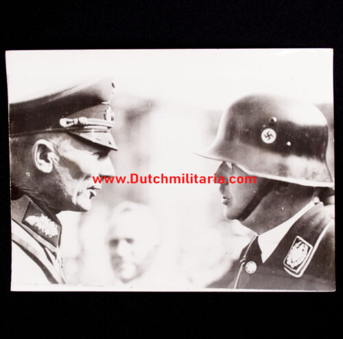 (Pressphoto) Heinrich Himmler and General von Bock