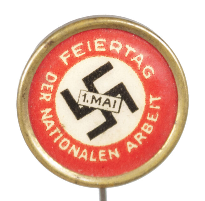 NSDAP - 1. Mai Feiertag d. nat. Arbeit abzeichen (very rare!)