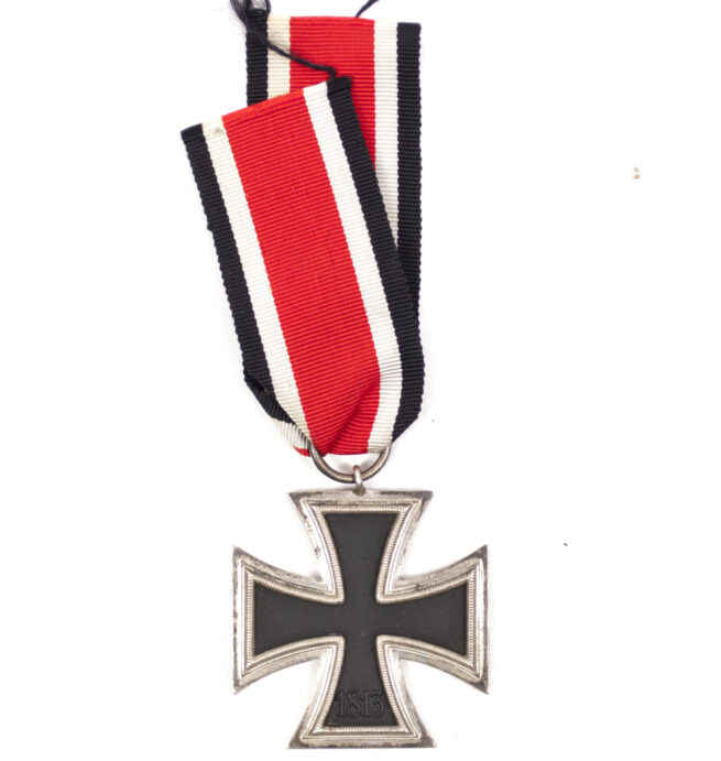 WWII Eisernes Kreuz (EK2) Iron Cross (Maker Deumer)