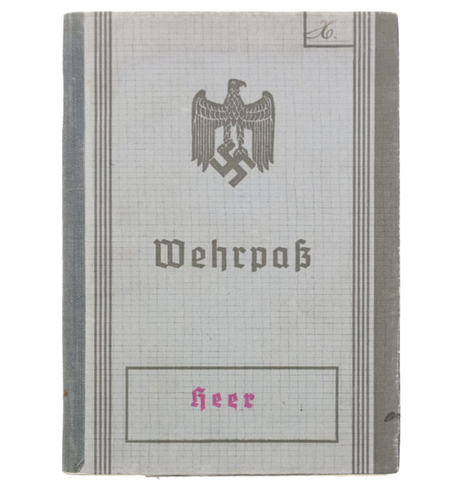 Wehrpass (Heer) first type with passphoto